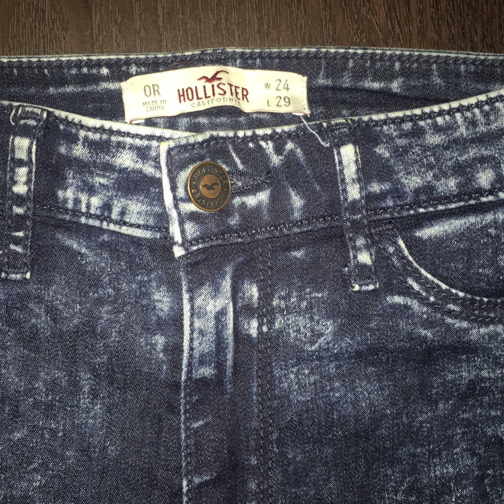 High waisted jeans!⛈